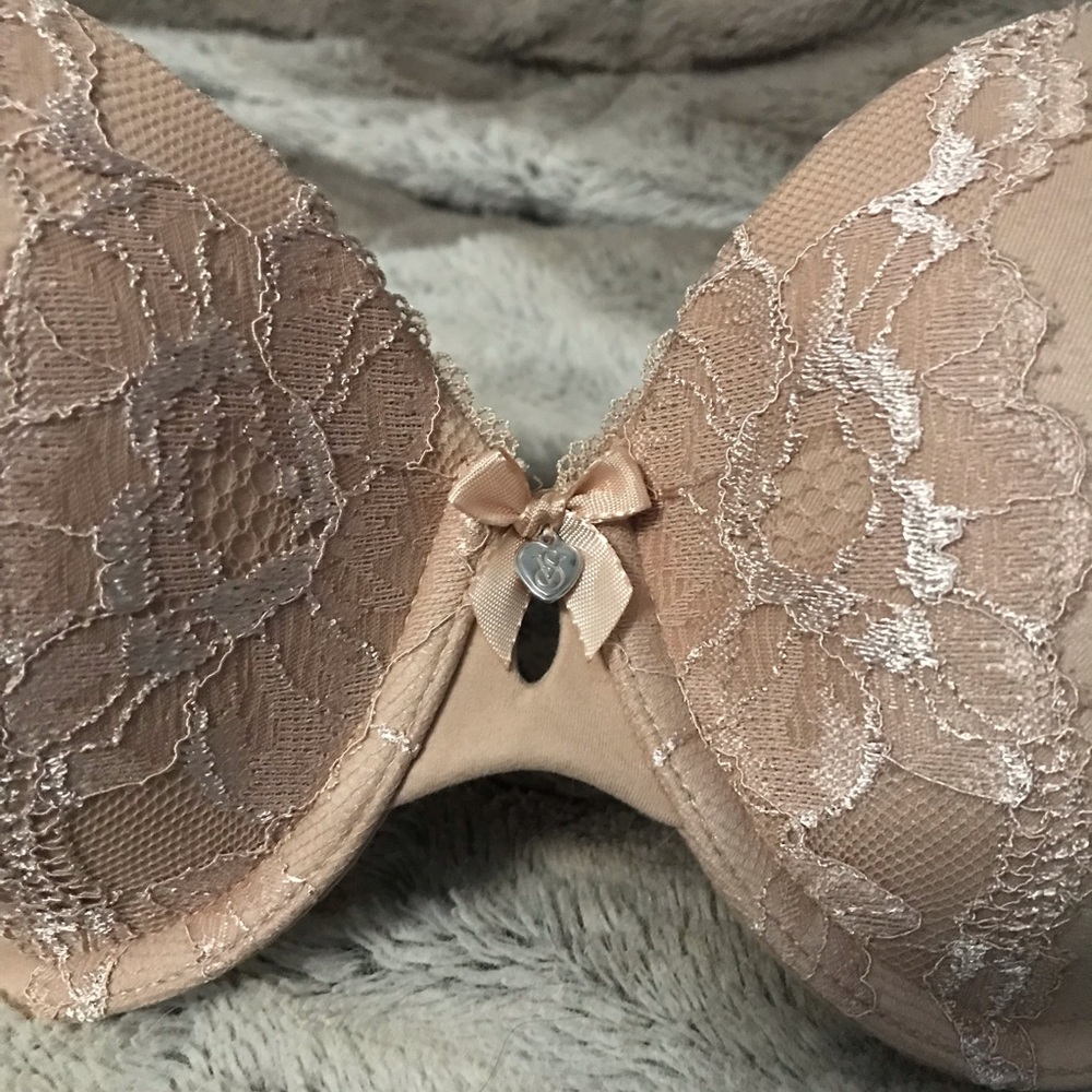 VS Body by Victoria Perfect Shape Bra